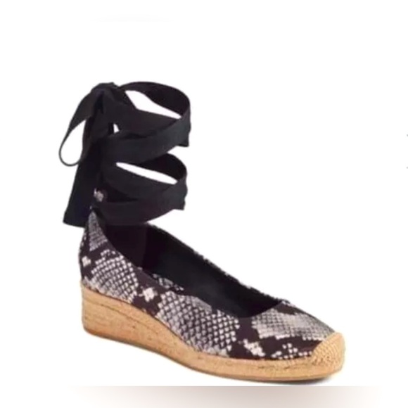 Tory Burch Heather Lace Up Wedge Espadrille Printed Satin Snake Print Sz 9.5 EUC - Picture 1 of 11